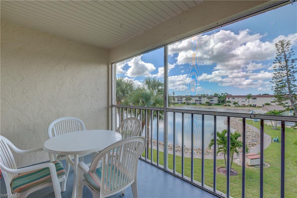 1022 Manatee Road, Unit D306 Naples, FL 34114 - Photo 21 of 35
