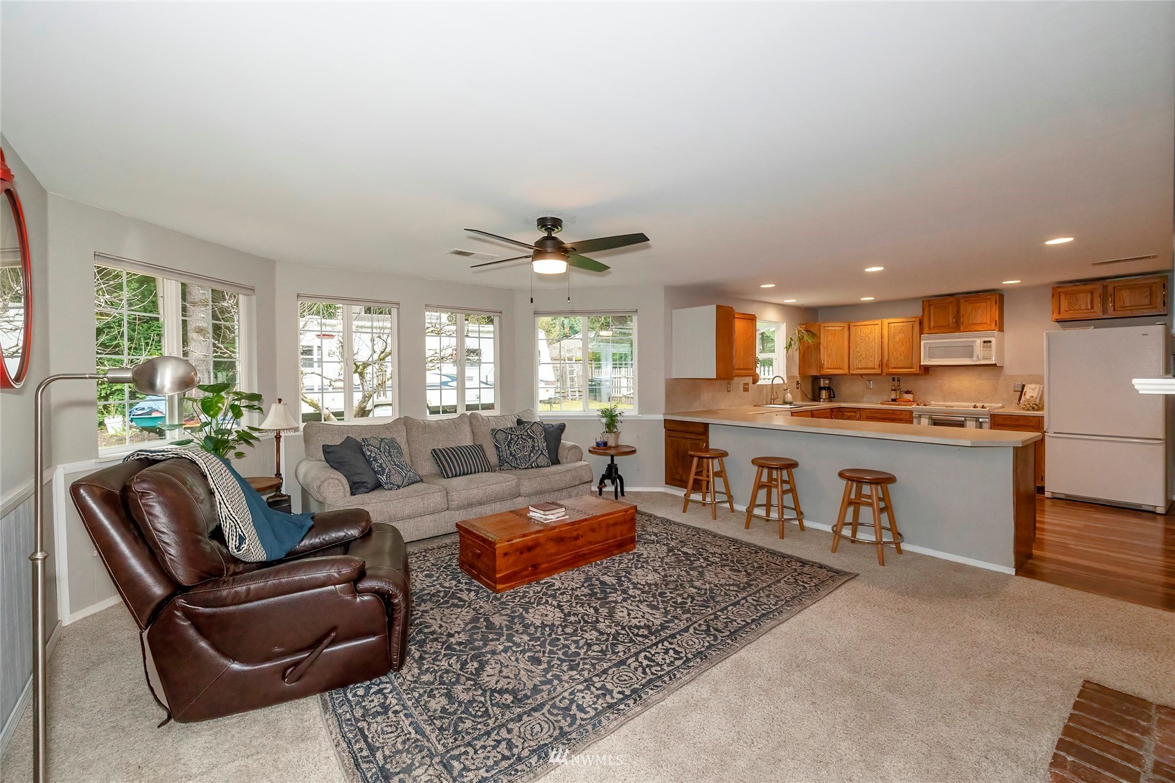 10255 Banner Road Southeast Olalla, WA 98359 - Photo 6 of 39 Gallery Image 6