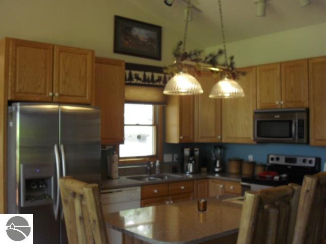6781 South Betsie River Road Interlochen, MI 49643 - Photo 9 of 24 1737288-8.JPG