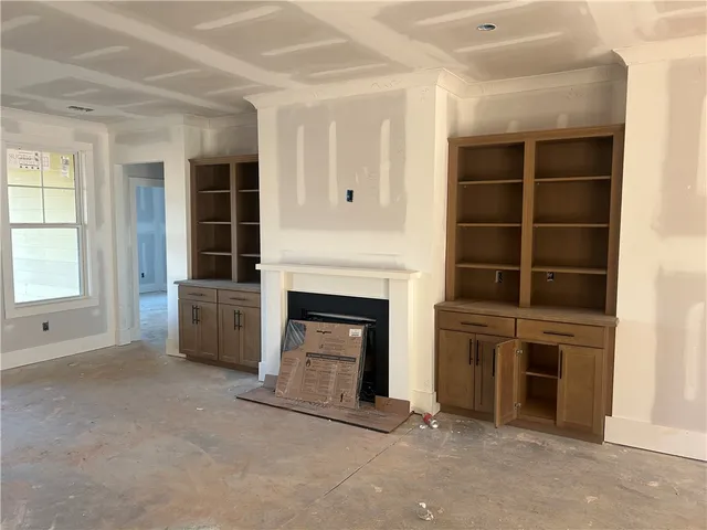 $499,900 | 136 Shale Drive, Central, SC 29630