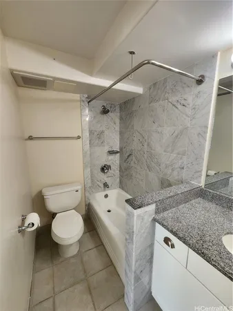$3,700 | 343 Hobron Lane, Unit 2901, Honolulu, HI 96815