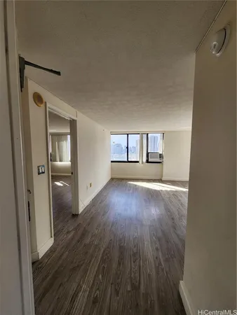 $3,700 | 343 Hobron Lane, Unit 2901, Honolulu, HI 96815