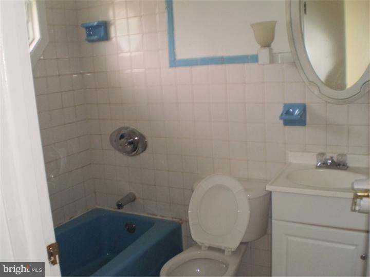 8 Great Oak Road Levittown, PA 19057 - Photo 7 of 15