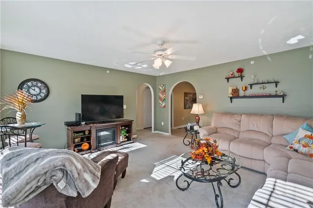 $281,000 | 2307 Flint Drive, Unit 212C, Washington, PA 15301