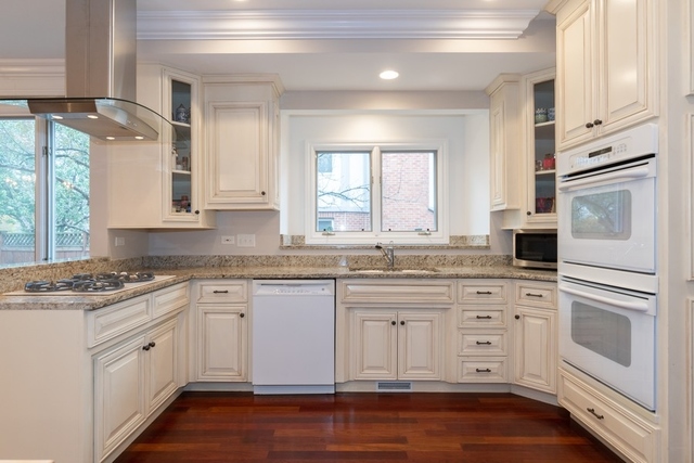 1034 Mar Ln Drive Lake Forest, IL 60045 - Photo 7 of 33