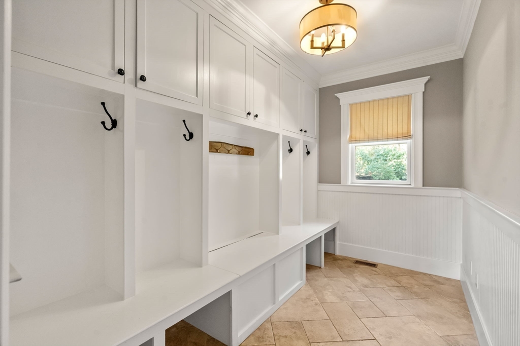 1 Pheasant Run Wayland, MA 01778 - Photo 22 of 42