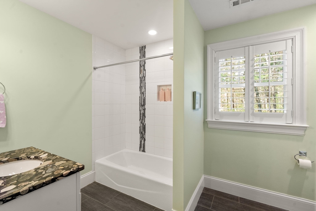 1 Pheasant Run Wayland, MA 01778 - Photo 34 of 42