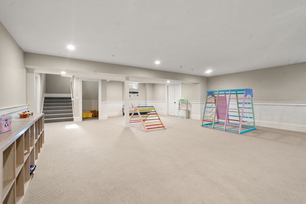 1 Pheasant Run Wayland, MA 01778 - Photo 38 of 42