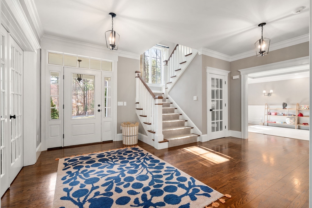 1 Pheasant Run Wayland, MA 01778 - Photo 7 of 42