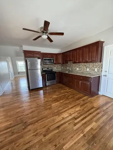 $1,850 | 58-60 Park Street, Unit 3, Fall River, MA 02721