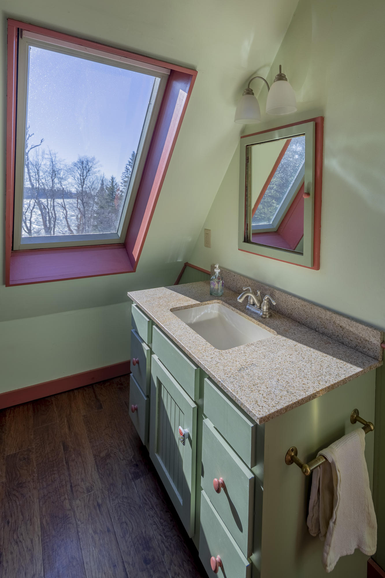 46 Teel Cove Road Tenants Harbor, ME 04860 - Photo 16 of 22 46TeelCove_TenantsHarbor_19_SS_print