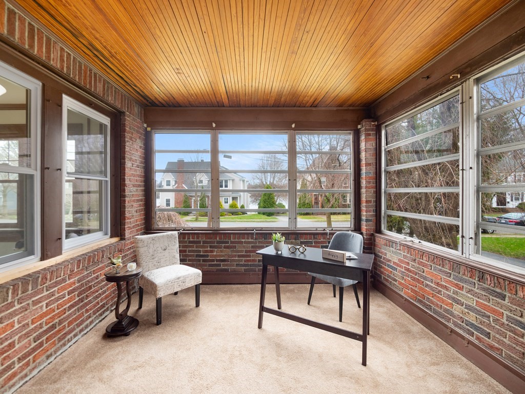 35 Lodge Road Belmont, MA 02478 - Photo 17 of 40 Gallery Image 17