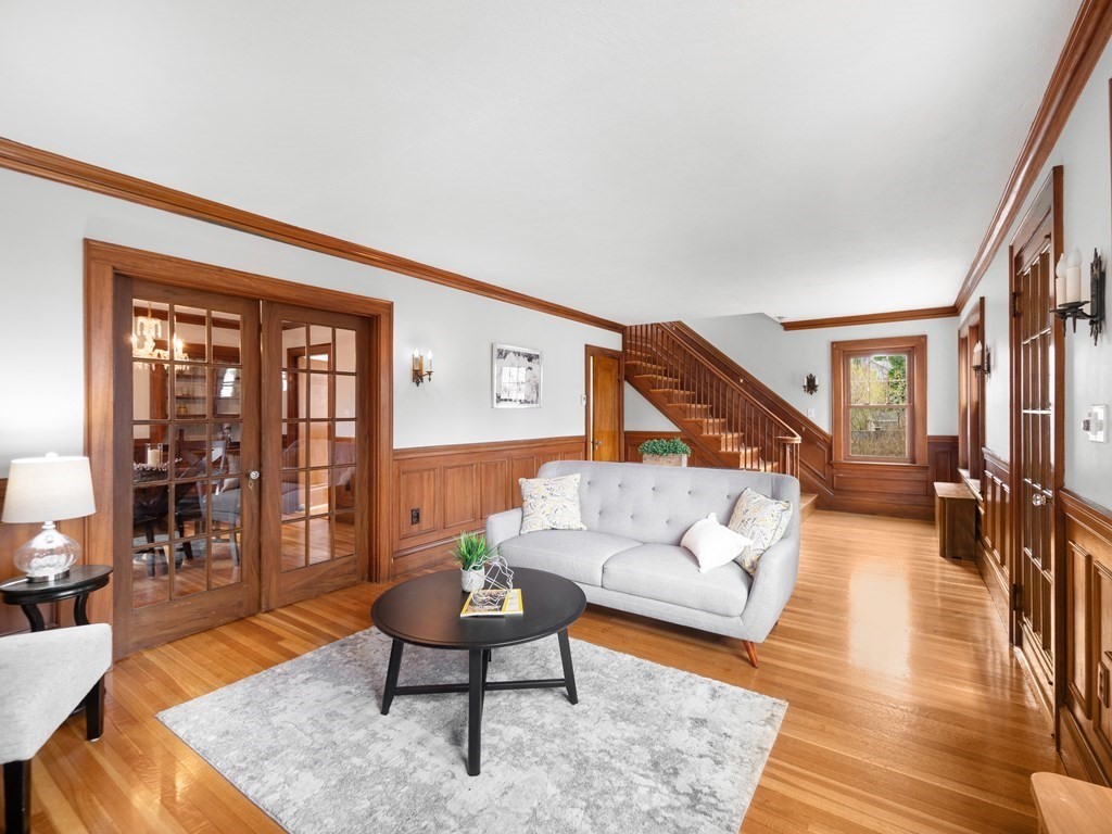 35 Lodge Road Belmont, MA 02478 - Photo 2 of 40 Gallery Image 2