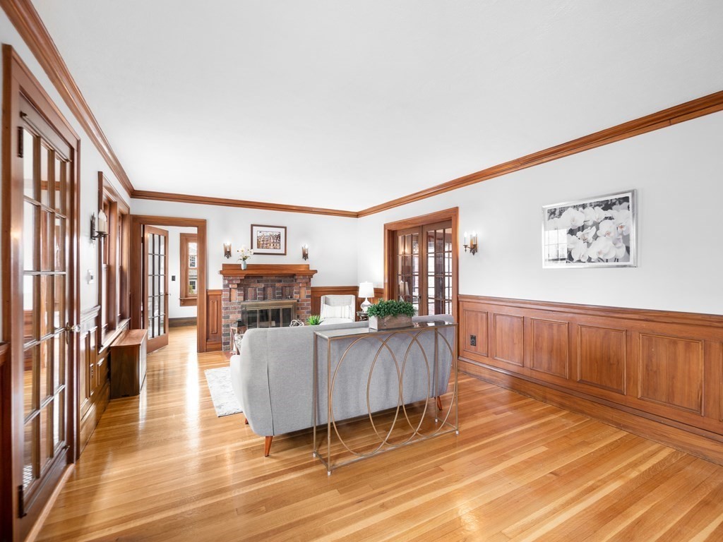 35 Lodge Road Belmont, MA 02478 - Photo 4 of 40 Gallery Image 4