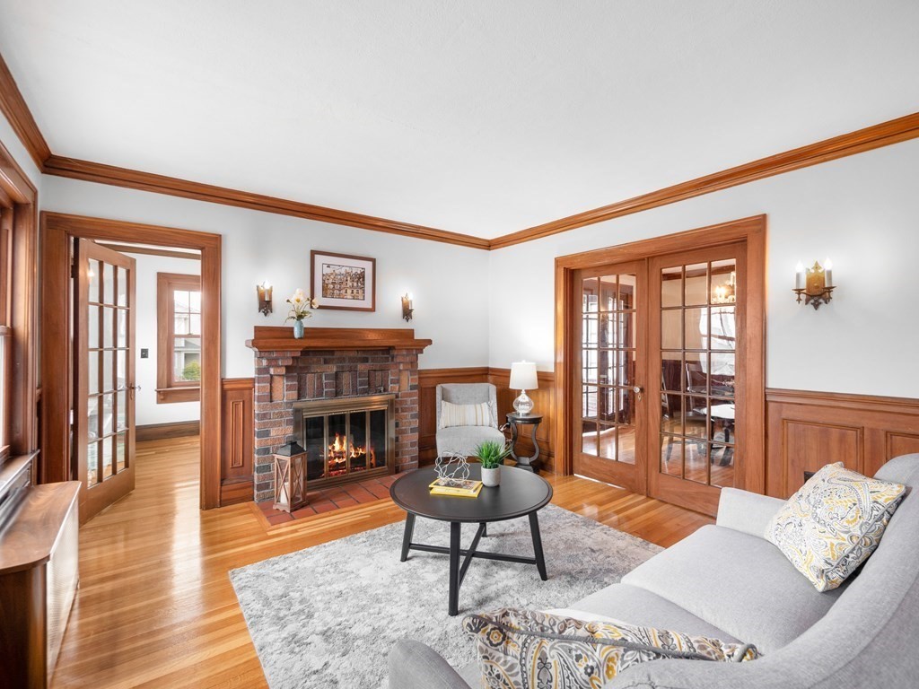 35 Lodge Road Belmont, MA 02478 - Photo 5 of 40 Gallery Image 5