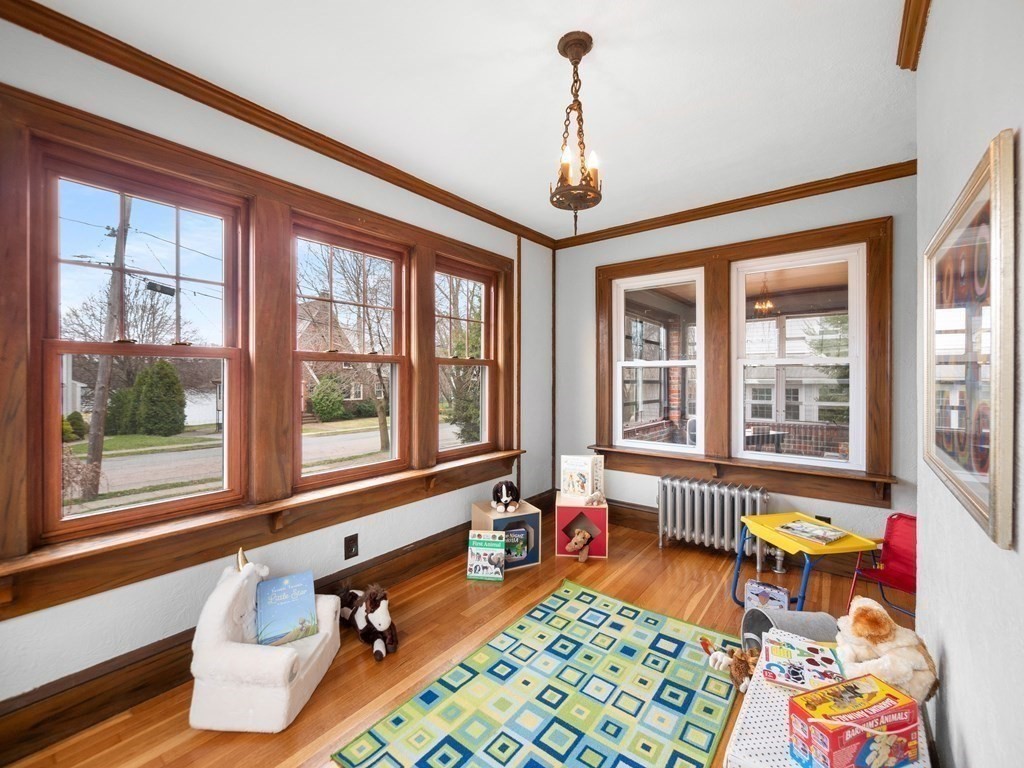 35 Lodge Road Belmont, MA 02478 - Photo 10 of 40 Gallery Image 10