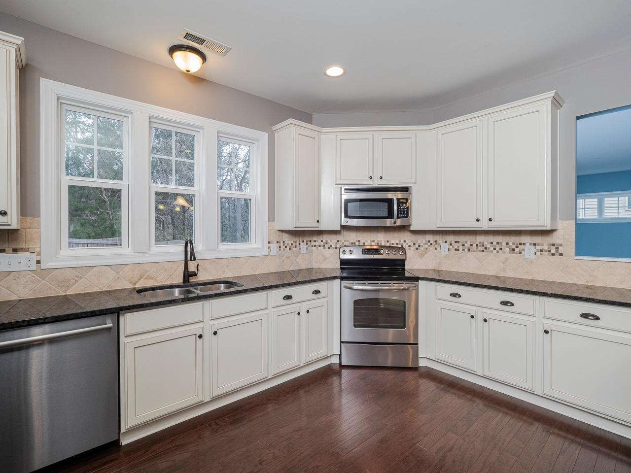 4425 Glengrove Road Raleigh, NC 27616 - Photo 6 of 30 Photo 6