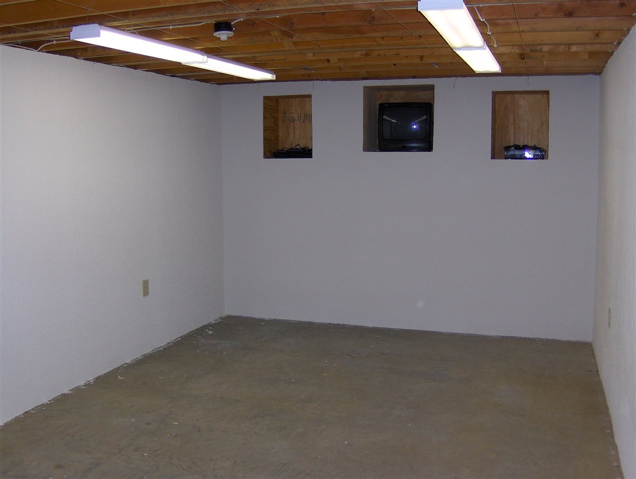 606 Berglund Road Pecatonica, IL 61063 - Photo 14 of 20 a view of room