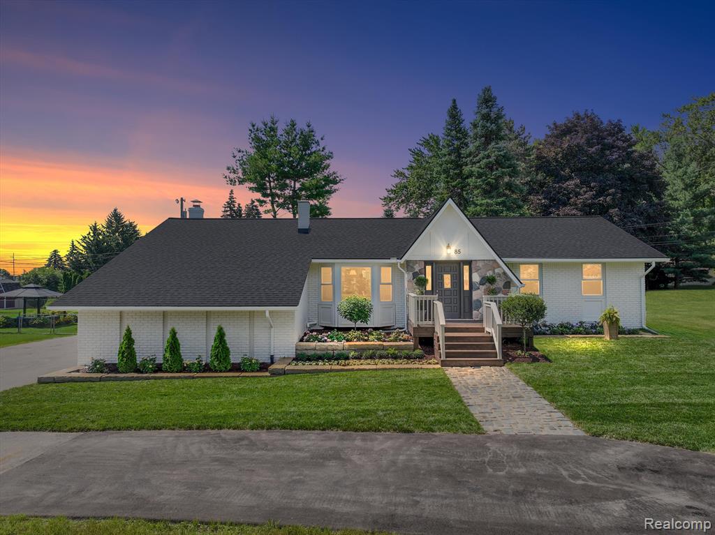 85 Boyken Road Rochester Hills, MI 48307 - Photo 4 of 42