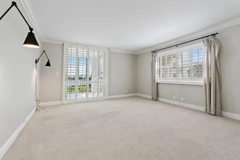 $700,000 | 19800 Sandpointe Bay Drive, Unit 305, Tequesta, FL 33469