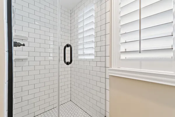 $700,000 | 19800 Sandpointe Bay Drive, Unit 305, Tequesta, FL 33469