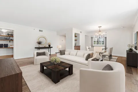 $700,000 | 19800 Sandpointe Bay Drive, Unit 305, Tequesta, FL 33469