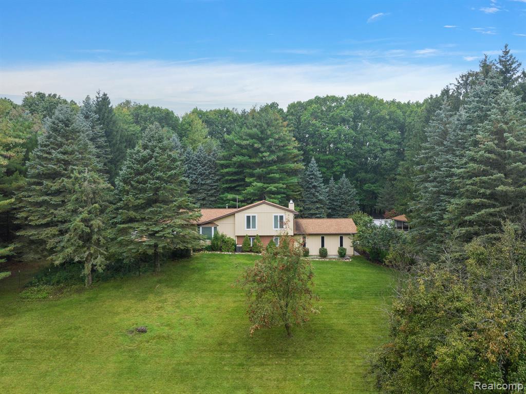 5420 Havens Road Dryden, MI 48428 - Photo 3 of 40