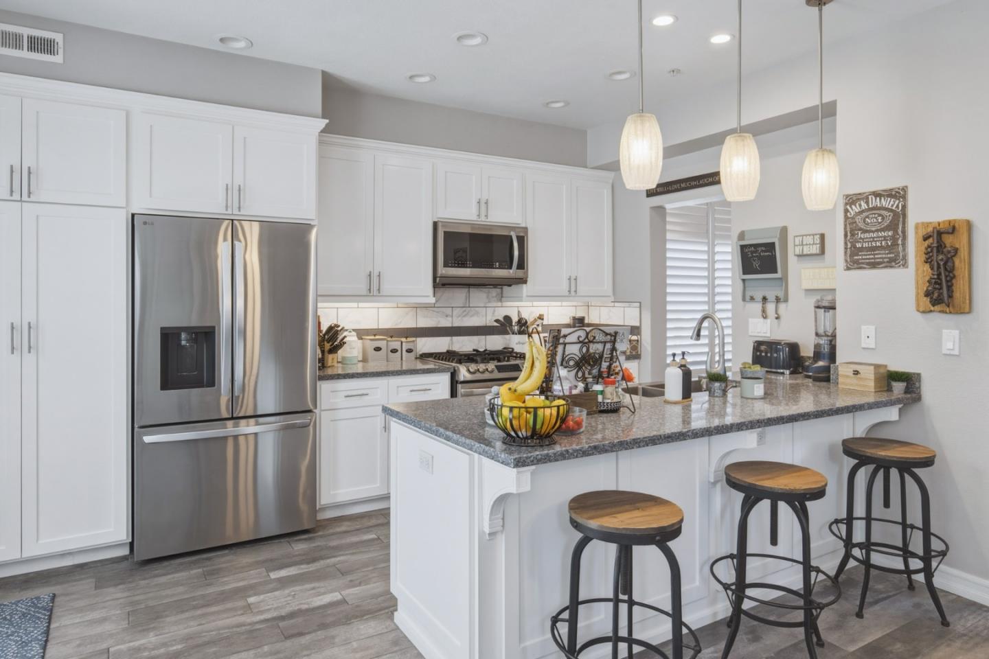 17506 Sugarmill Road Salinas, CA 93908 - Photo 8 of 16