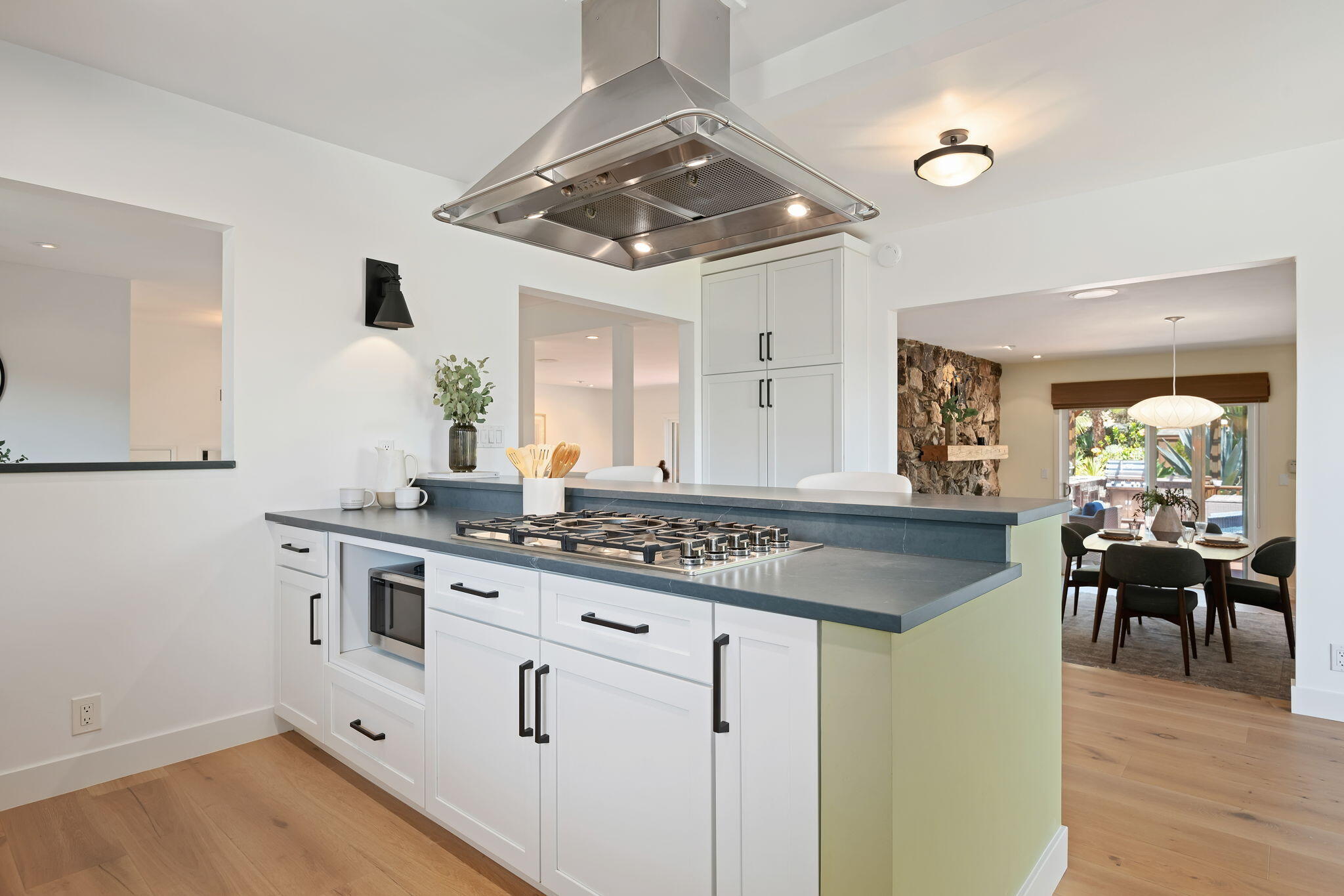 1428 Manitou Road Santa Barbara, CA 93105 - Photo 12 of 59 Kitchen