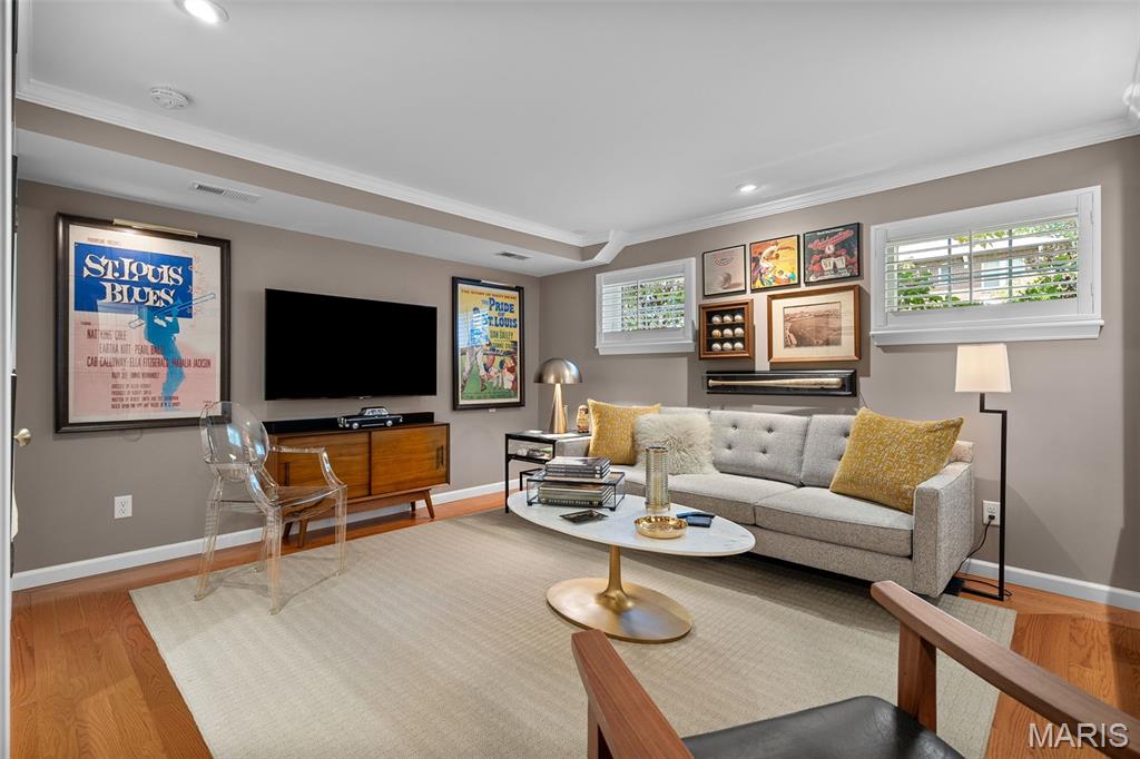 420 West Point Court University City, MO 63130 - Photo 32 of 44