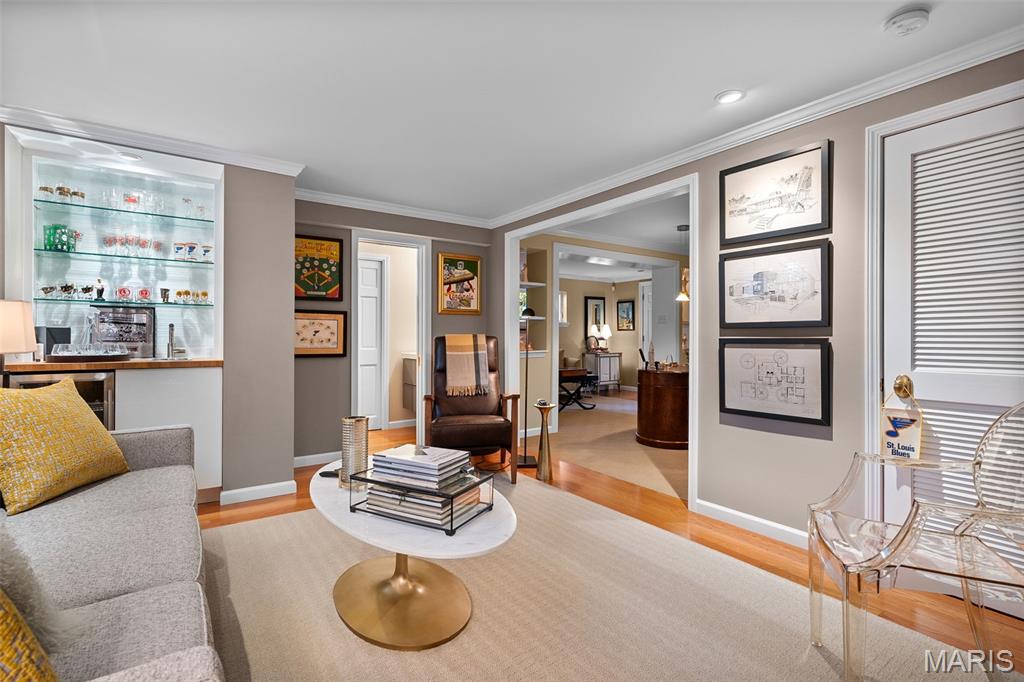 420 West Point Court University City, MO 63130 - Photo 33 of 44