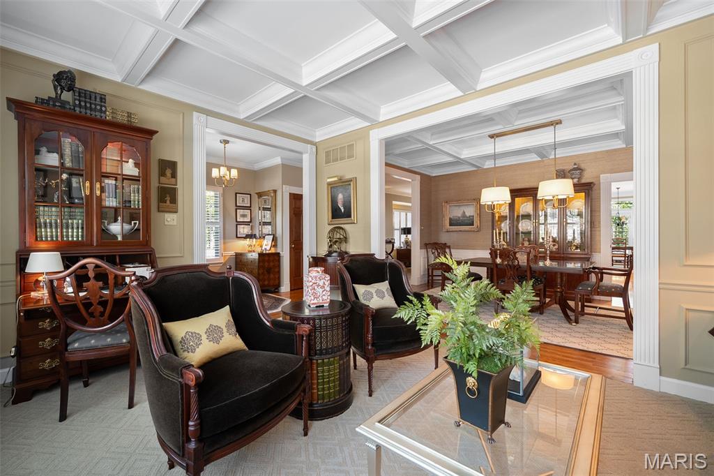 420 West Point Court University City, MO 63130 - Photo 9 of 44