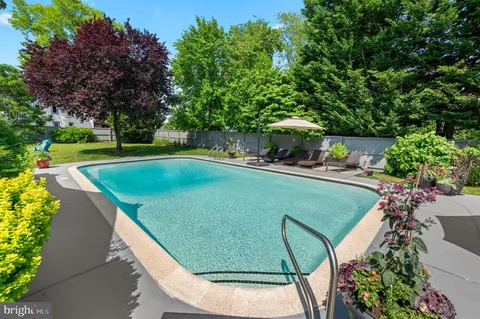 $1,270,000 | 203 East 5th Street, Media, PA 19063