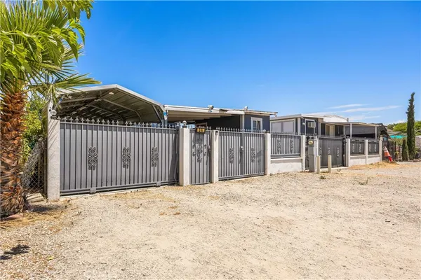 $175,000 | 38015 65th Street East, Unit D6, Palmdale, CA 93552