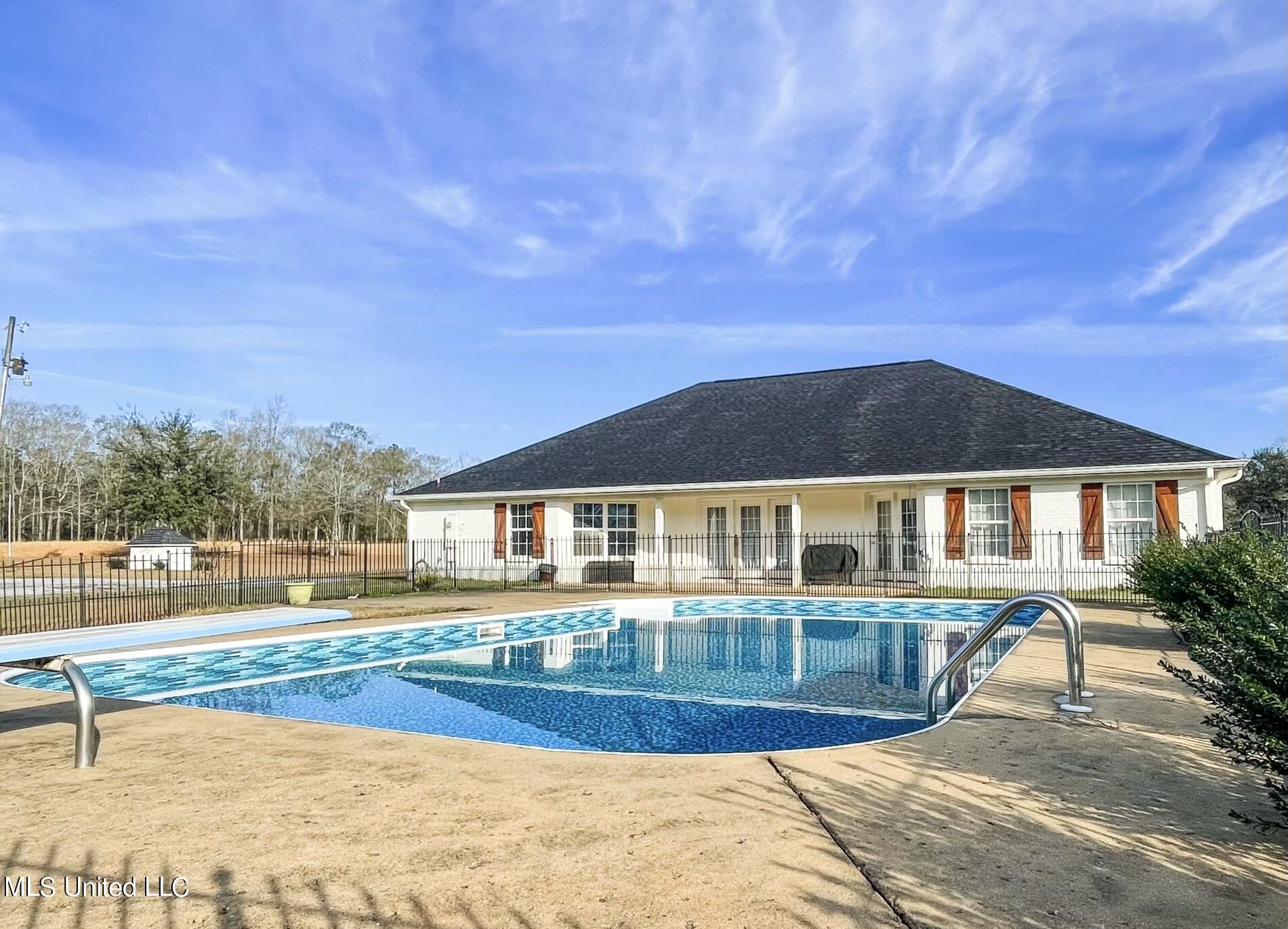 8104 Tanner Williams Road Lucedale, MS 39452 - Photo 5 of 24 Back