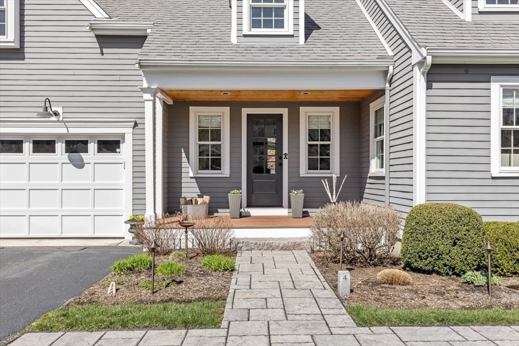 4 Nichols Road Hingham, MA 02043 - Photo 2 of 39 Gallery Image 2