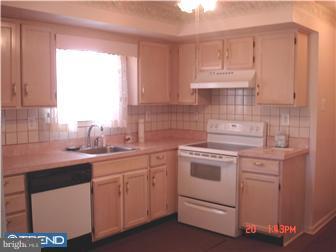 104 Alexander Road Edgewater Park, NJ 08010 - Photo 2 of 7