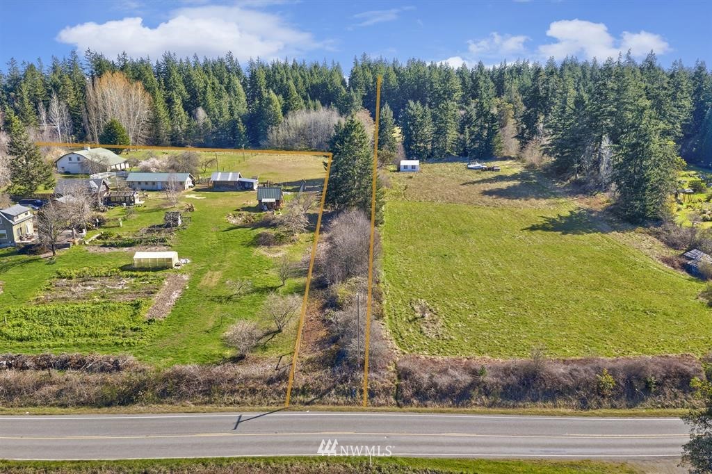 6062 Flagler Road Nordland, WA 98358 - Photo 3 of 8 Gallery Image 3