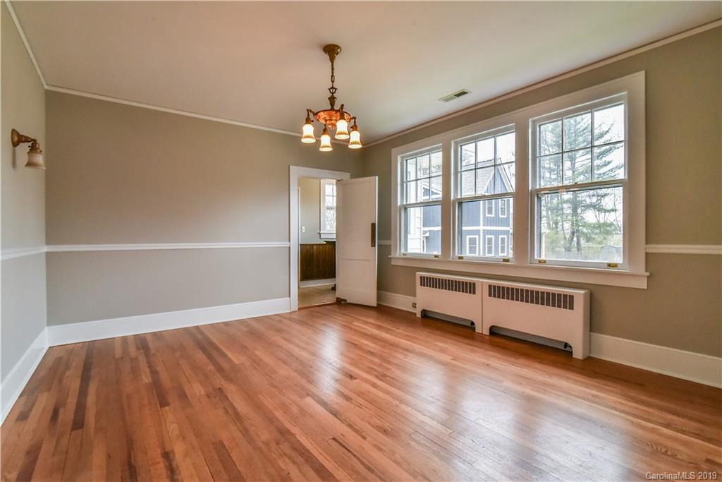597 Fairview Road Asheville, NC 28803 - Photo 10 of 26 Gallery Image 10