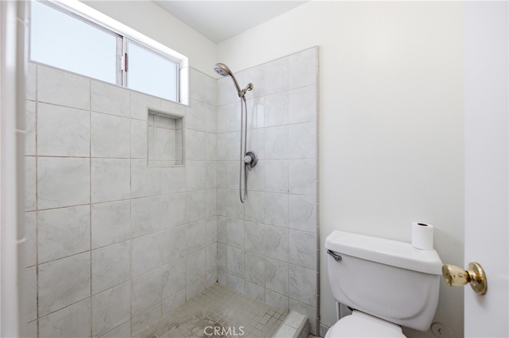 2253 Grafton Street Simi Valley, CA 93063 - Photo 22 of 30