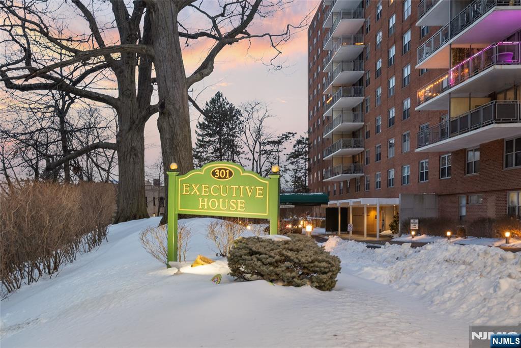 301 Beech Street, Unit 2B Hackensack, NJ 07601 - Photo 2 of 22