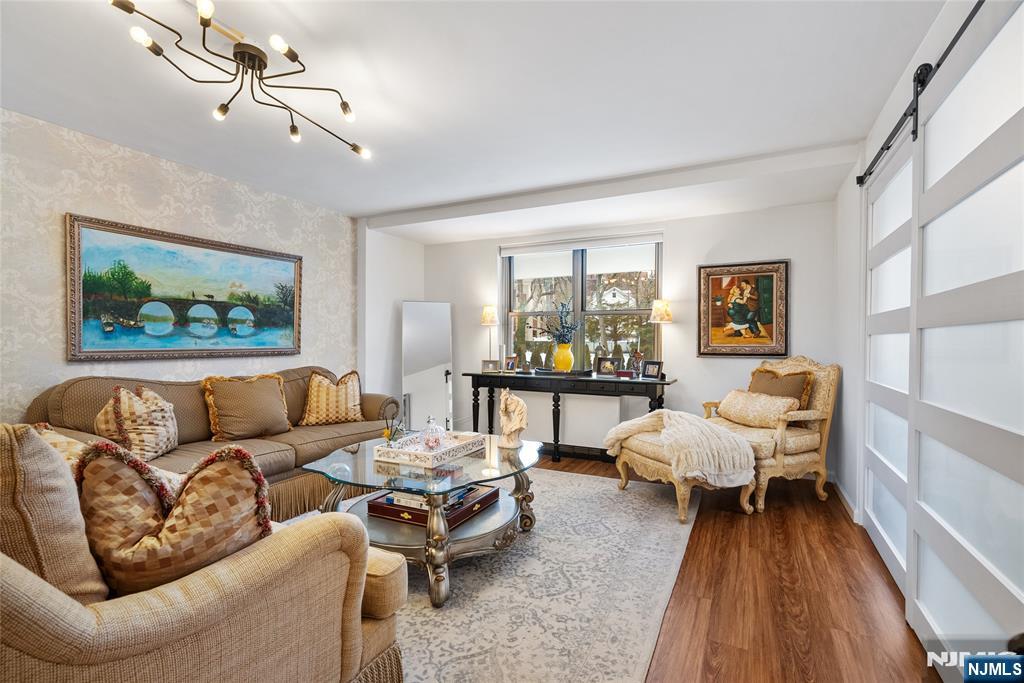 301 Beech Street, Unit 2B Hackensack, NJ 07601 - Photo 5 of 22