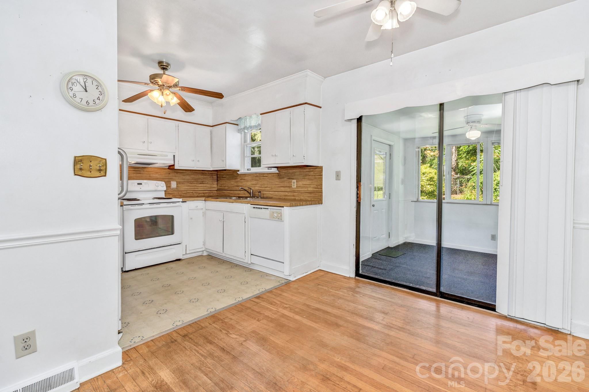907 West Blue Ridge Road East Flat Rock, NC 28726 - Photo 24 of 48