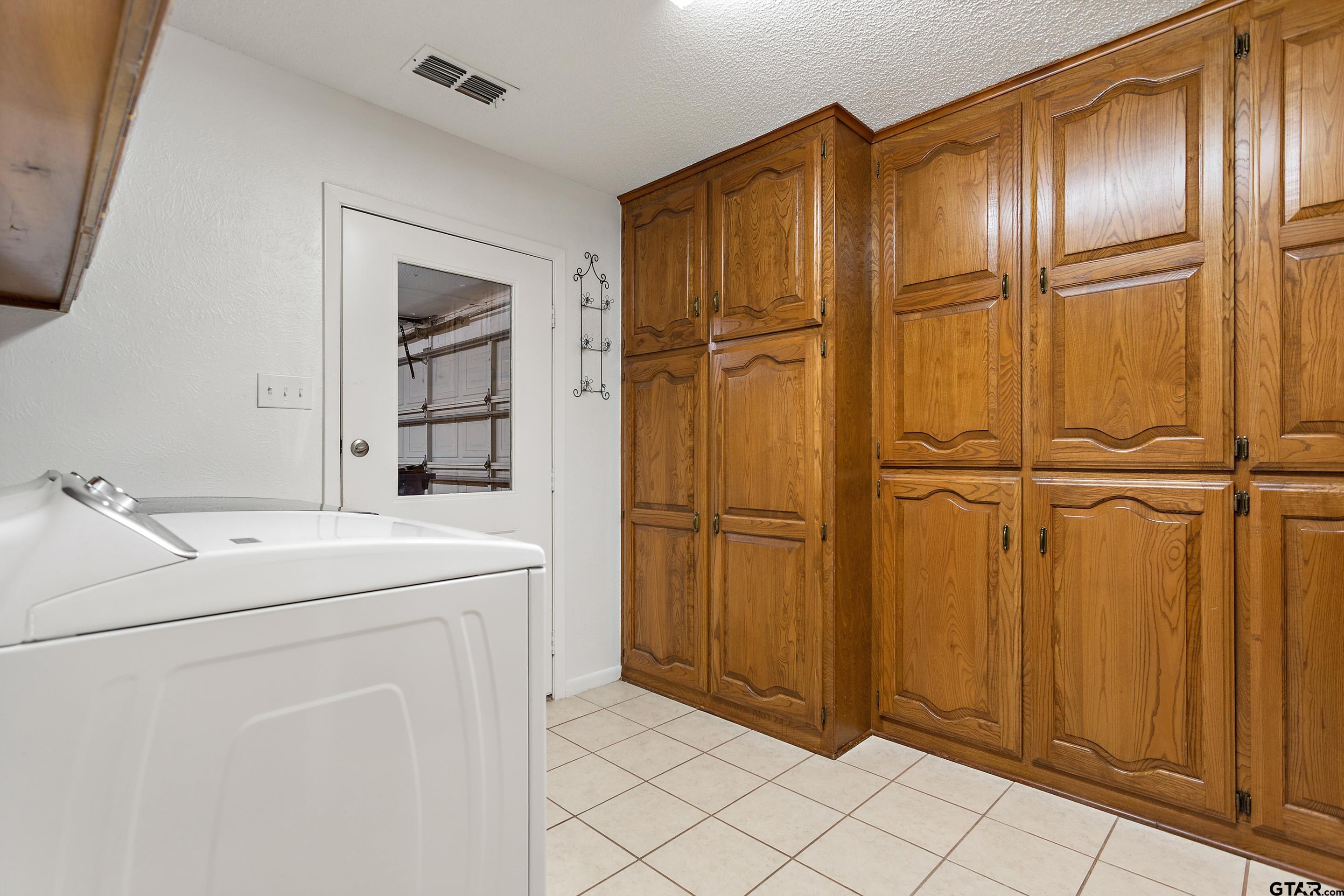 507 Ridgeway Drive Chandler, TX 75758 - Photo 30 of 37