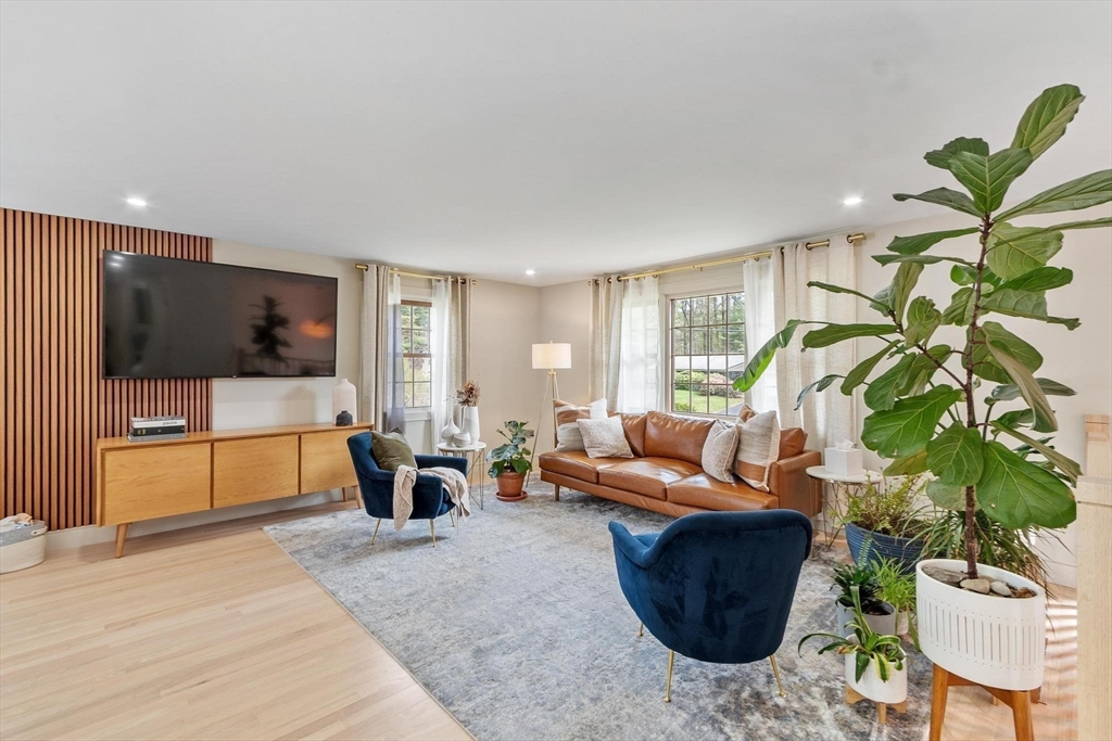 25 Porter Road Chelmsford, MA 01824 - Photo 11 of 42 Gallery Image 11
