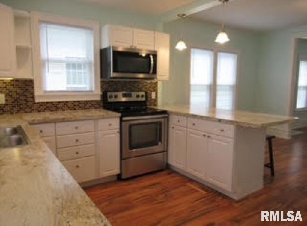 1525 25th Street Rock Island, IL 61201 - Photo 11 of 16