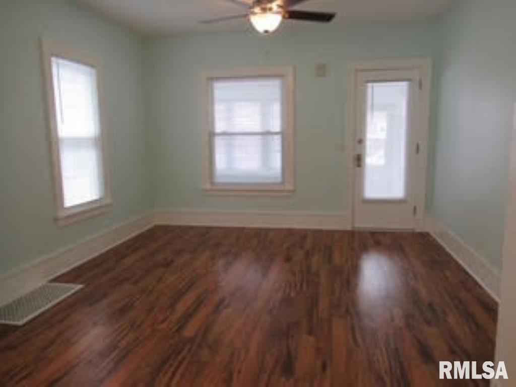1525 25th Street Rock Island, IL 61201 - Photo 14 of 16