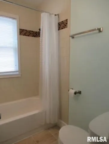 $140,000 | 1525 25th Street, Rock Island, IL 61201