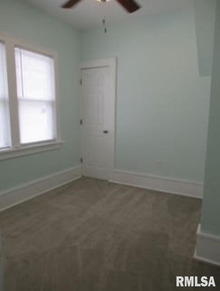 1525 25th Street Rock Island, IL 61201 - Photo 5 of 16