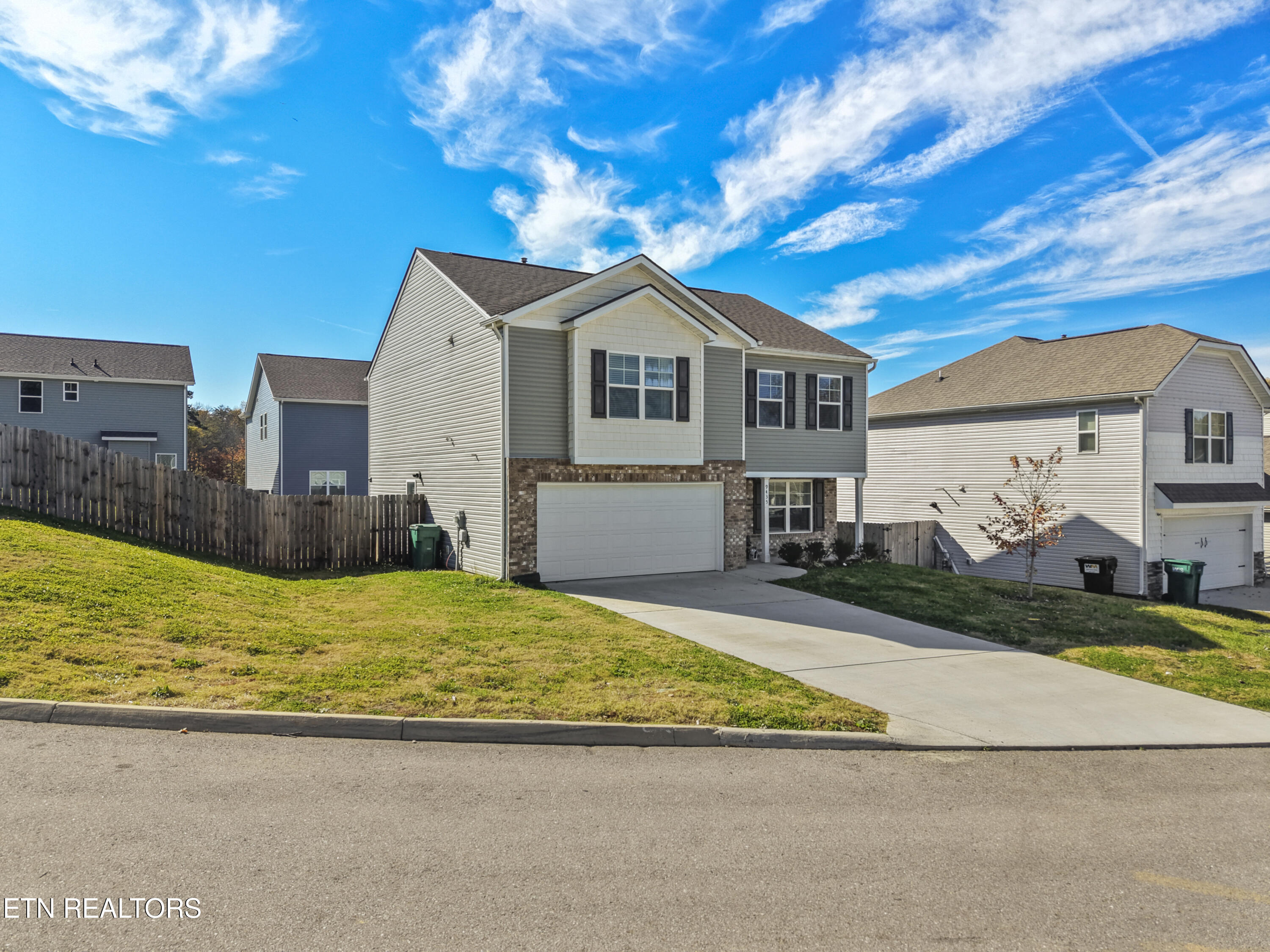 9435 Avian Forest Lane Heiskell, TN 37754 - Photo 2 of 39 04-DJI_20251105132130_0018_D